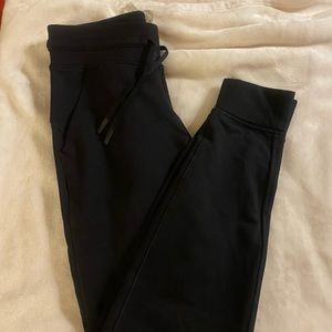 Lululemon black joggers